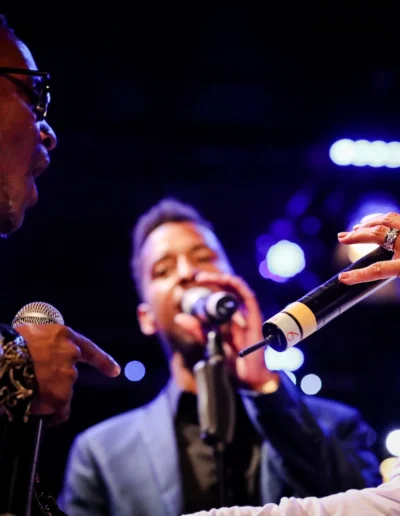 Soul Elements und Miss Carolyne gemeinsam live auf der Bühne mit Jammin’Cool